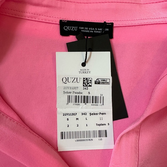QUZU hot pink cropped shirt - Picture 2 of 2